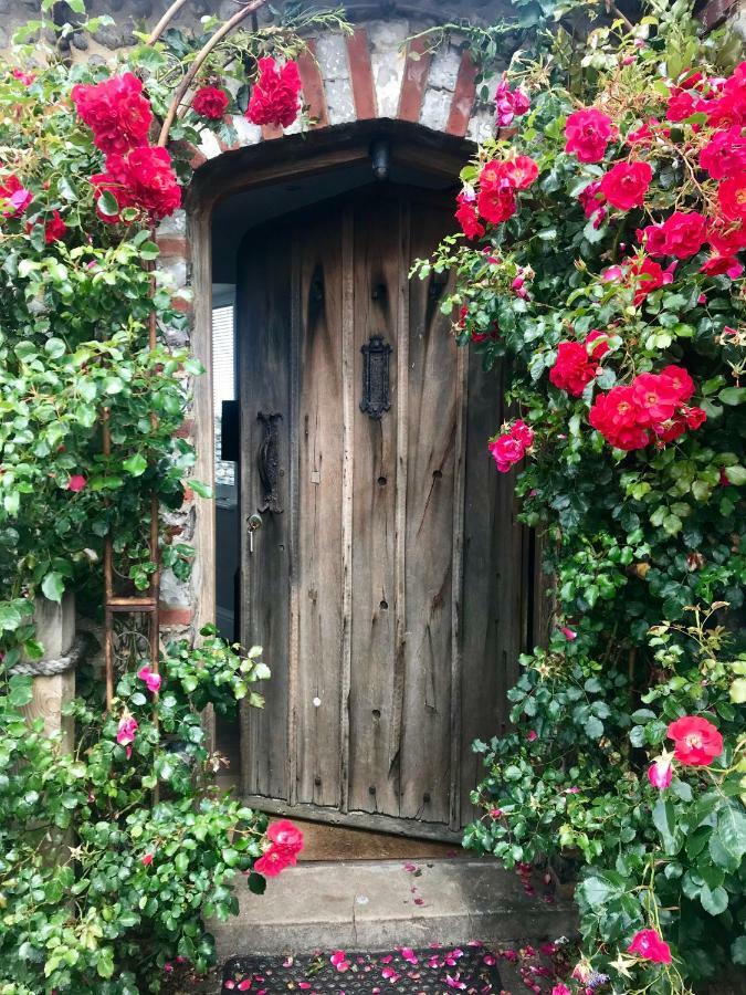 Copper'S Cottage Sheringham Bagian luar foto
